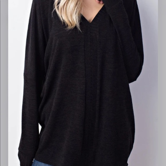 Solid & ribbed mixed vneck knit top - Picture 2 of 2